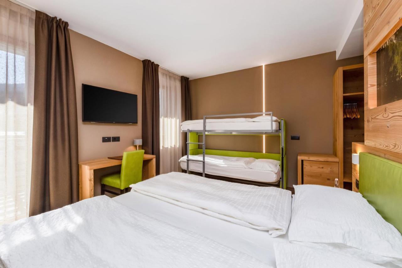 Hotel Vittoria - Ricarica L'Anima Дімаро Екстер'єр фото